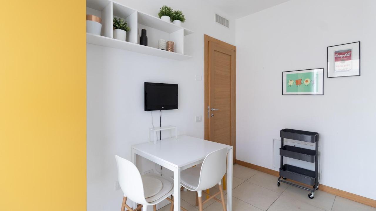 Italianway - Imperia 43 Apartman Milánó Kültér fotó